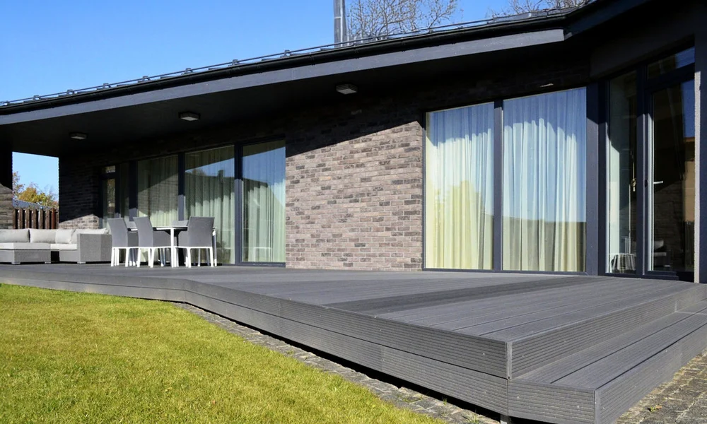 vedlikeholdsfri-terrasse-aluminiumkonstruksjon-trekompositt-uteluksus vedlikeholdsfri-terrasse-aluminiumkonstruksjon-trekompositt-uteluksus