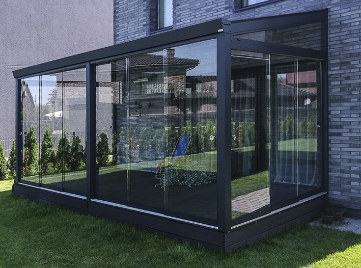 Frittstående aluminium utestue NORDIC fra Uteluksus
