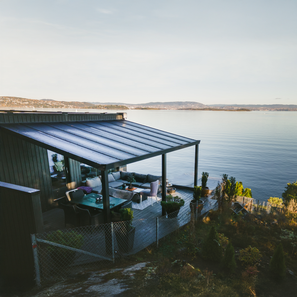 Pergola med glasstak i herdet glass