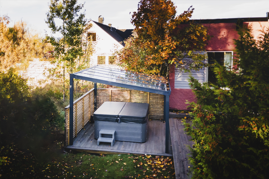 Pergola eller terrassetak over boblebad