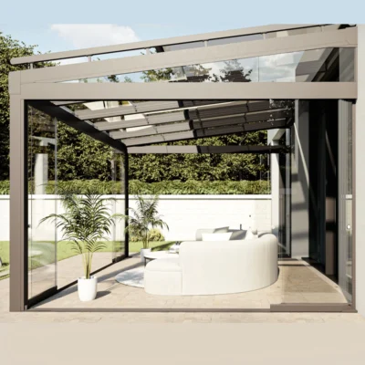 Utestue med moterisert glasstak Skien