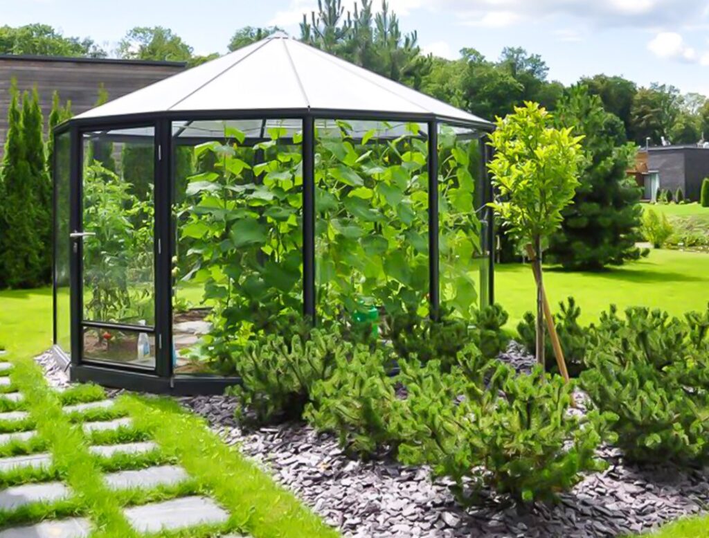 Rundt drivhus til hagen